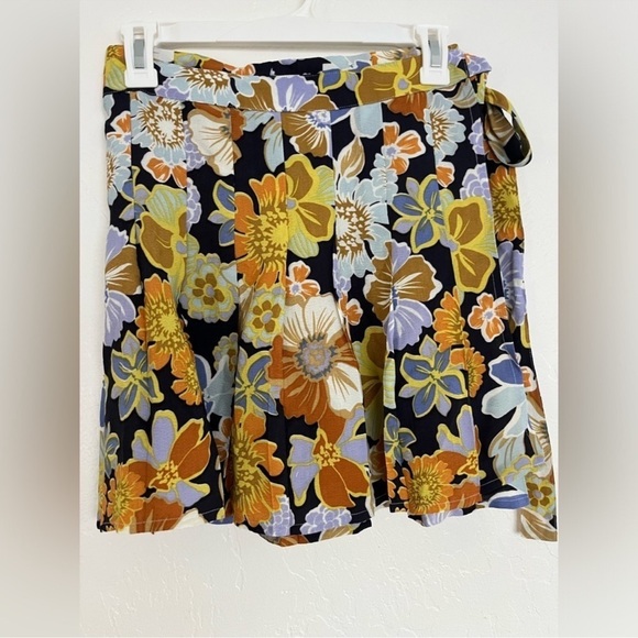 Daphne Mini Skirt - Sugar and Spice Floral - L*Space - Picture 7 of 7